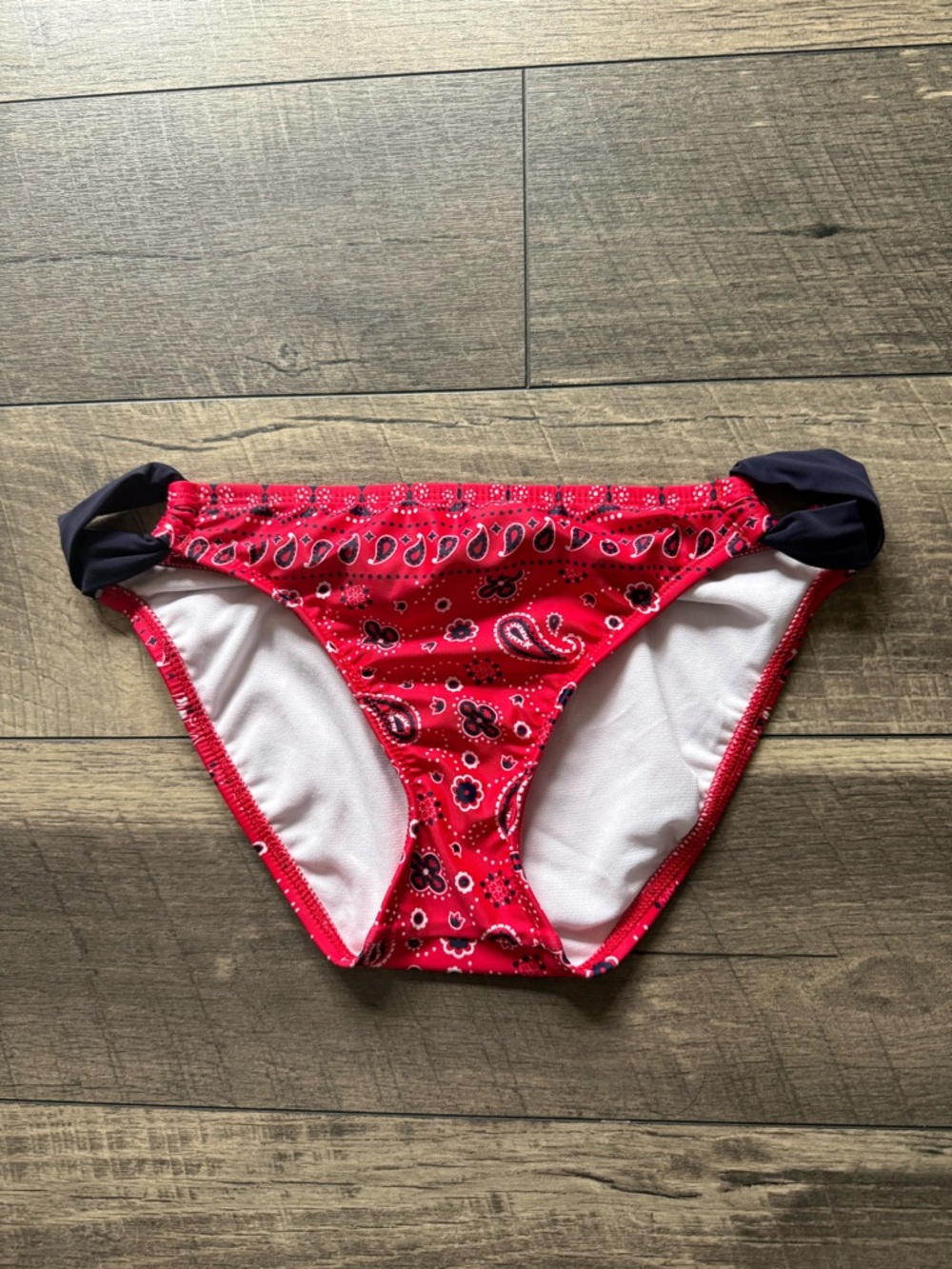 Arizona Jean Company Red Bandana-Print Bikini Bottom with Navy Accents